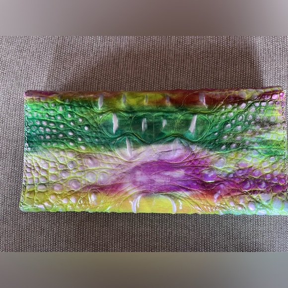 NWT Brahmin Veronica  DELIGHT Trifold Wallet - Picture 3 of 11